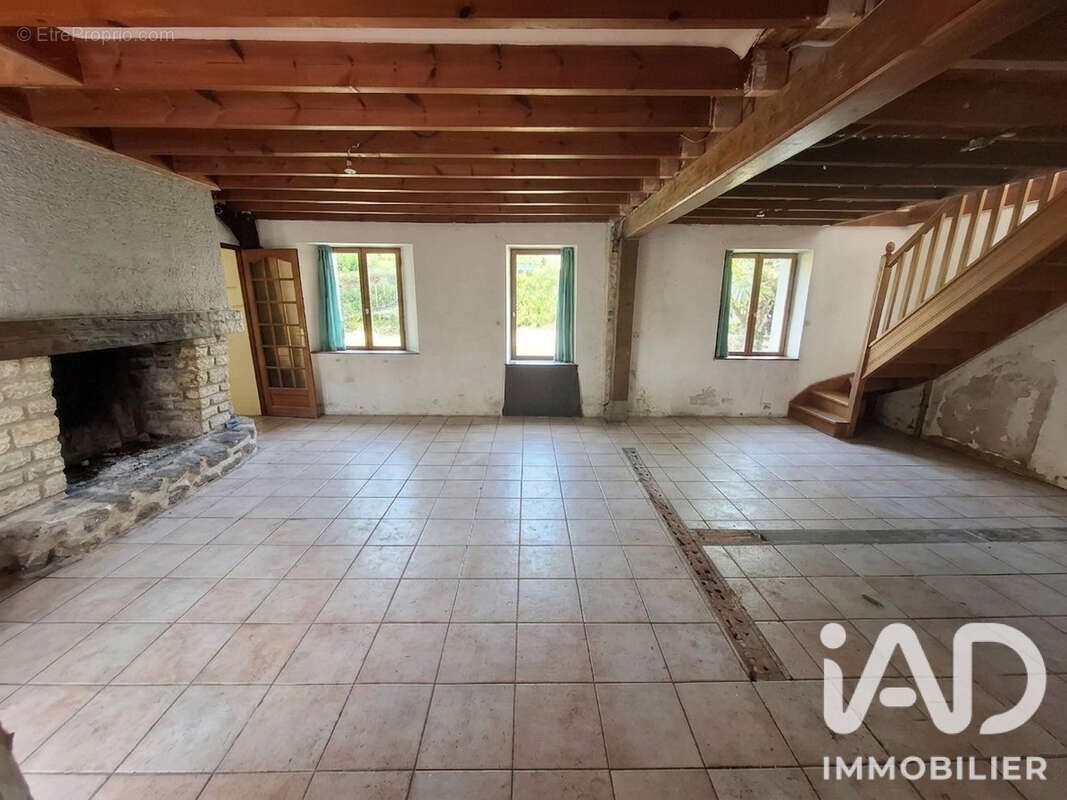 Maison 100 m² à Nehou  - photo 4