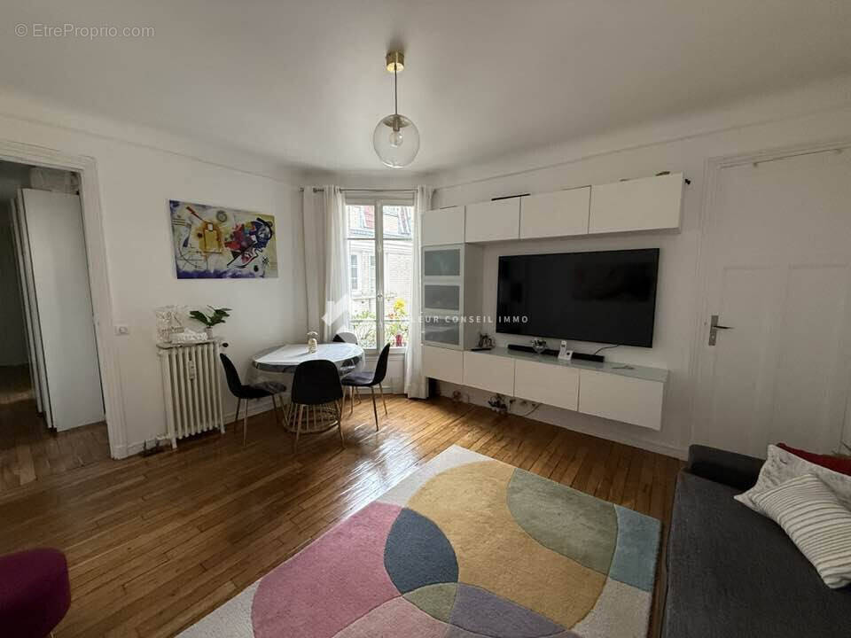 Appartement à SAINT-MANDE