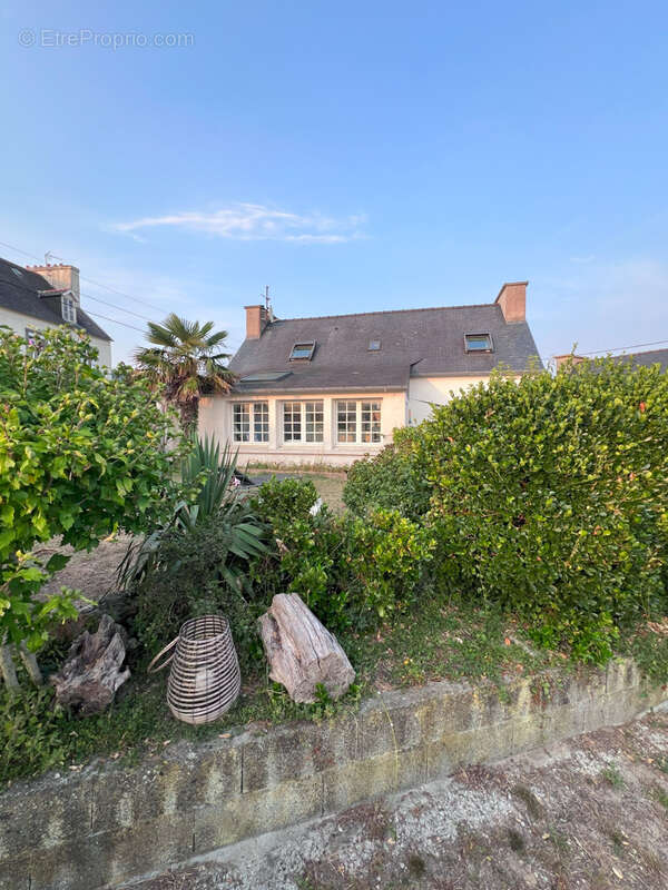Maison à CAMARET-SUR-MER