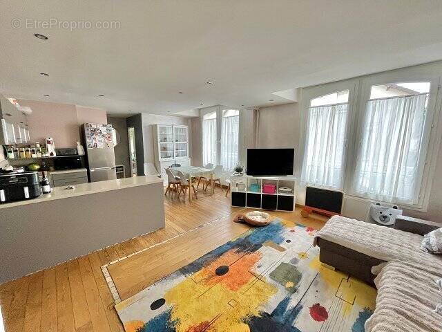 Appartement à MAISONS-ALFORT