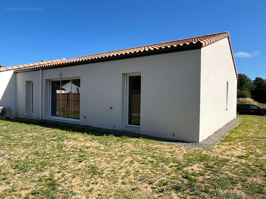 Maison Challans 5 pièces 85 m2 - garage - terrain de 334 m² - photo 10
