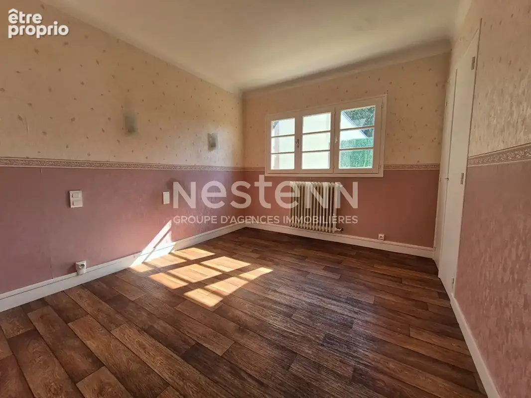 Une Maison à rénover disposant de 4 chambres  à Saint Malo De Guersac  103 m2 habitables et grenier au dessus  terrain d'environ - photo 12