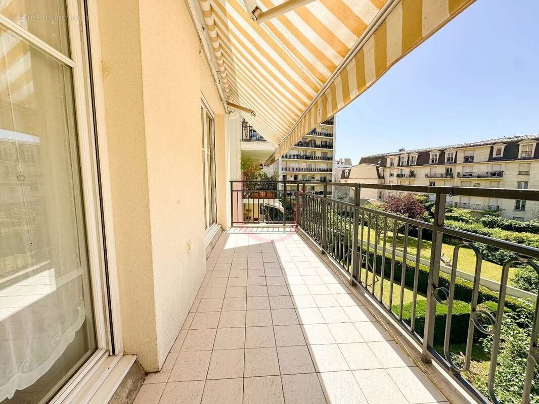 Appartement à BOURG-LA-REINE