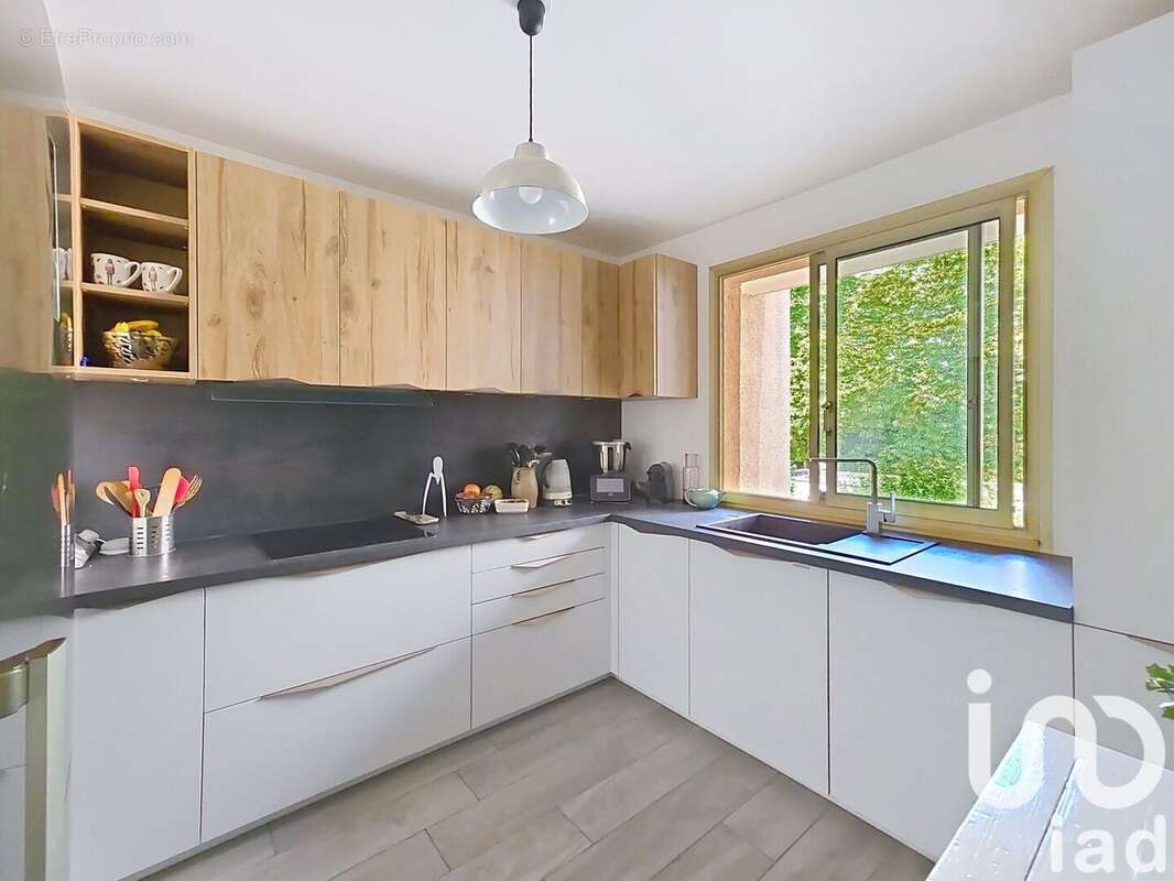 Photo 5 - Appartement à SURESNES