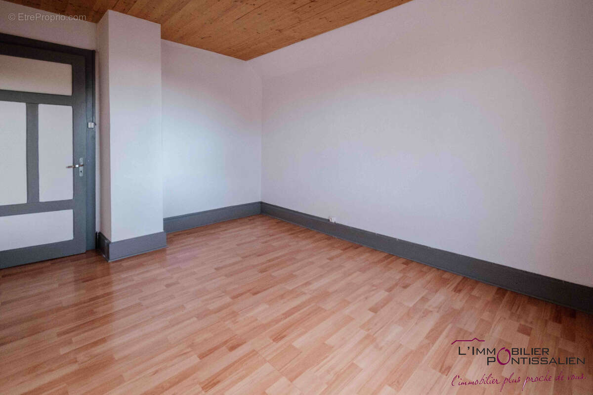Appartement à PONTARLIER