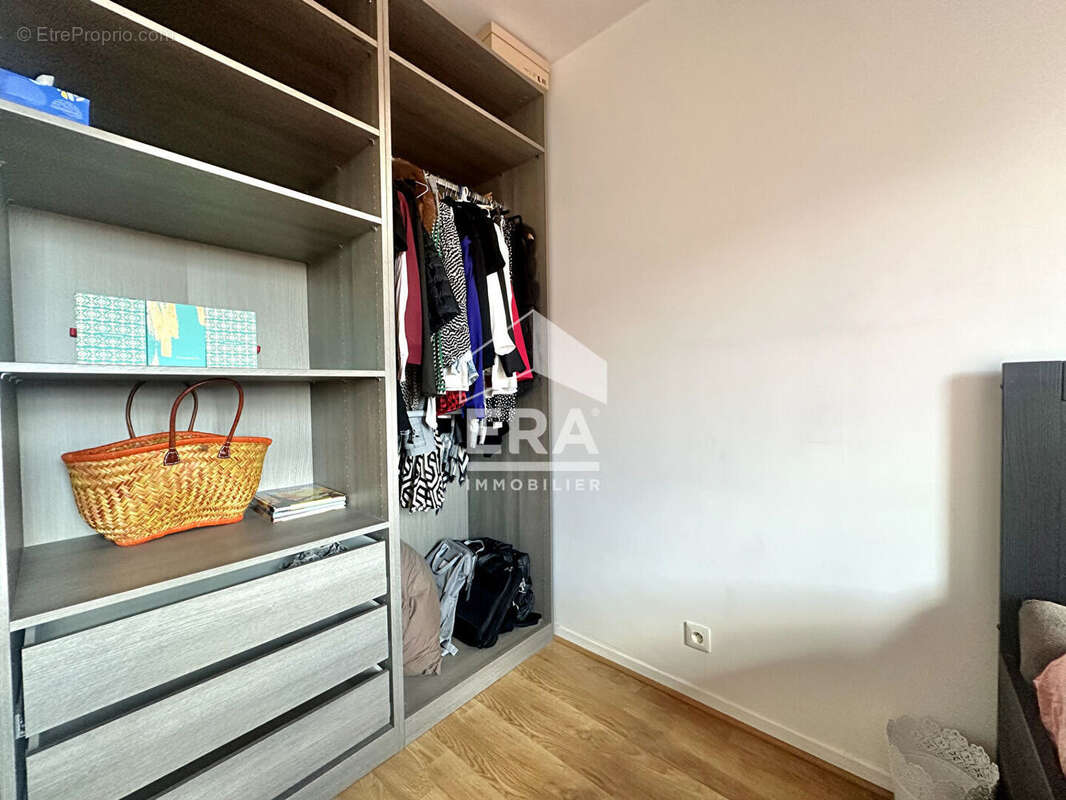 Appartement à SARTROUVILLE