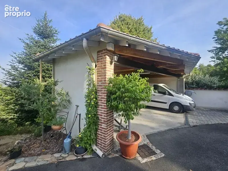 Maison 150 m² à Montrond-Les-Bains  - photo 9