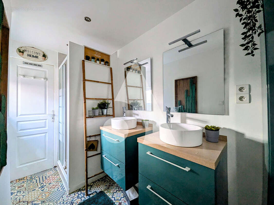 Maison à LA FRETTE-SUR-SEINE