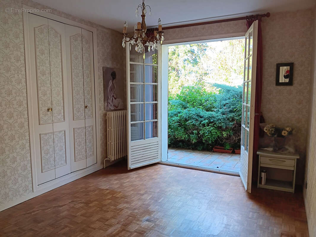 Maison à FAVEROLLES-SUR-CHER