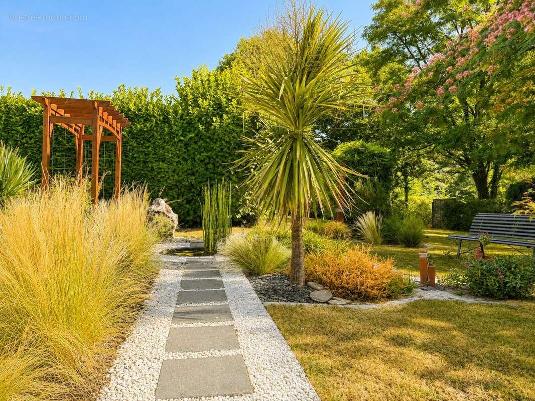 Maison 164 m² à Noyal-Muzillac  - photo 3