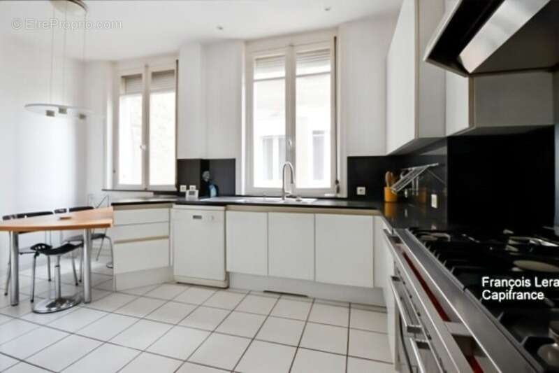 Appartement à LA MADELEINE