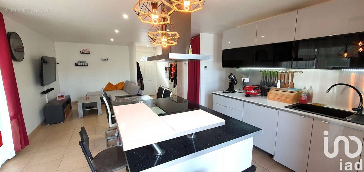 Photo 1 - Maison à THEZAN-DES-CORBIERES