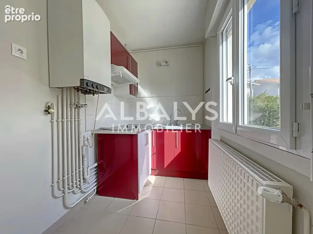 Libourne   appartement t2 avec jardin et parkings privatifs - photo 2