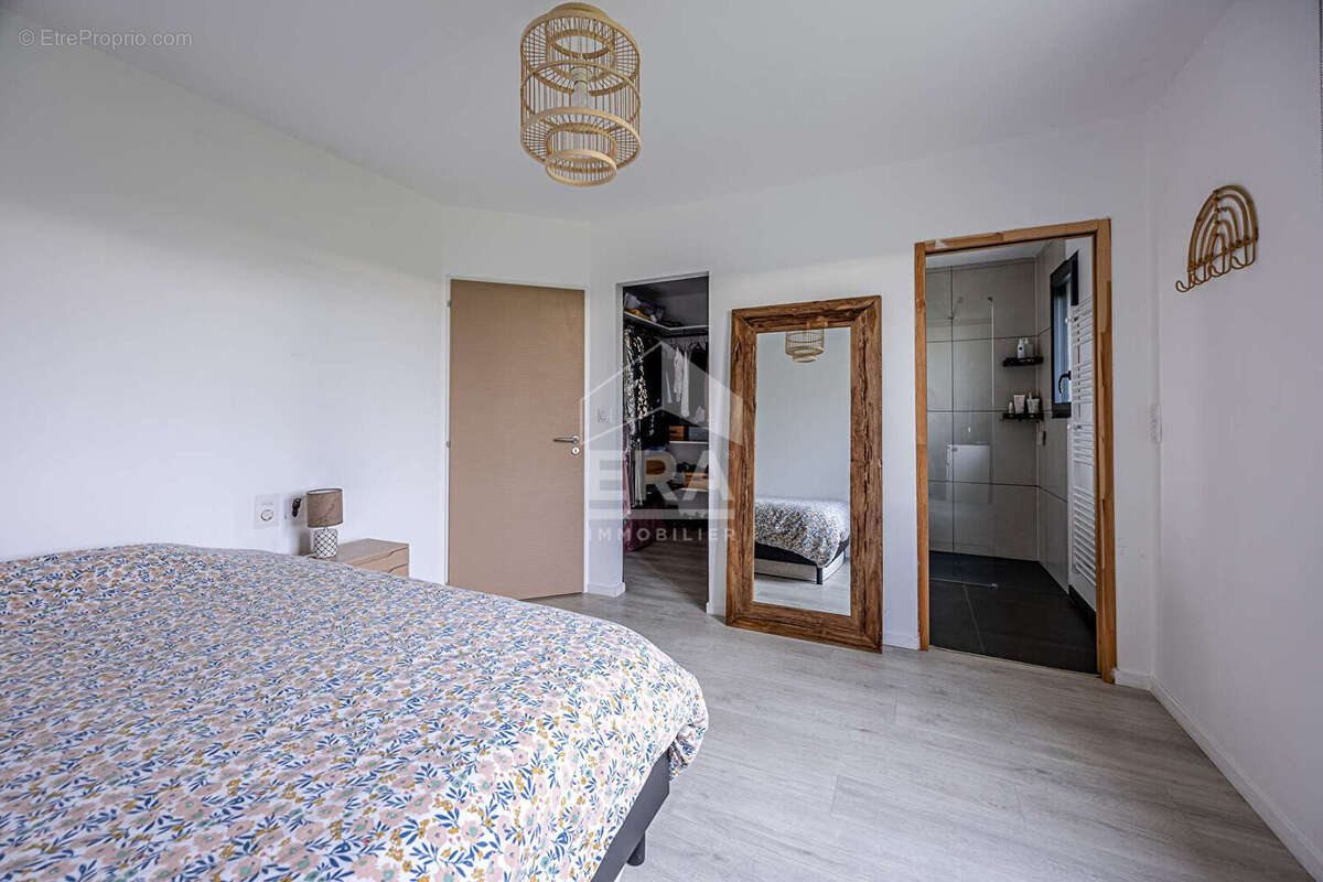 Maison à LE GUE-D&#039;ALLERE