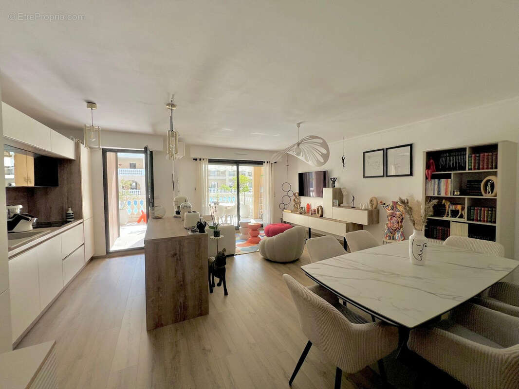 Appartement à LE CANNET