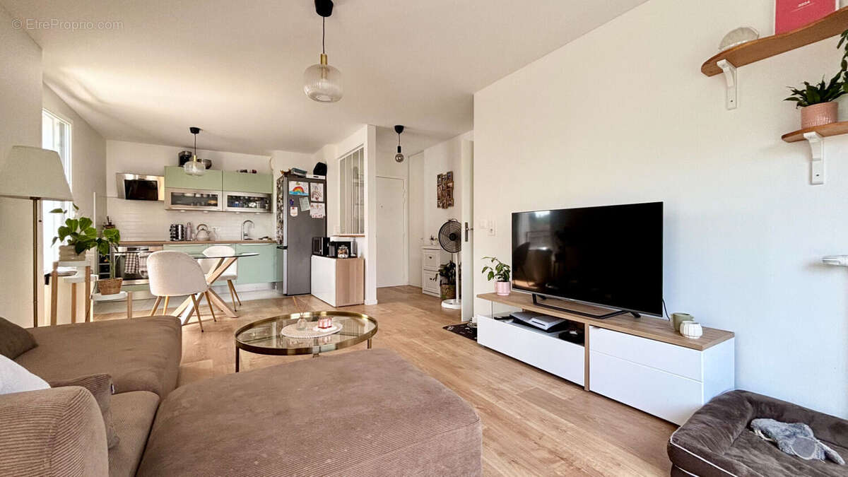 Appartement à CORBEIL-ESSONNES