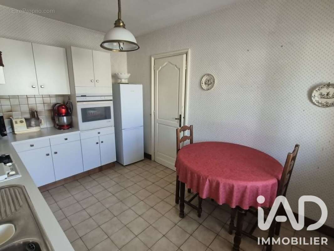 Maison 93 m² à Aussillon  - photo 5