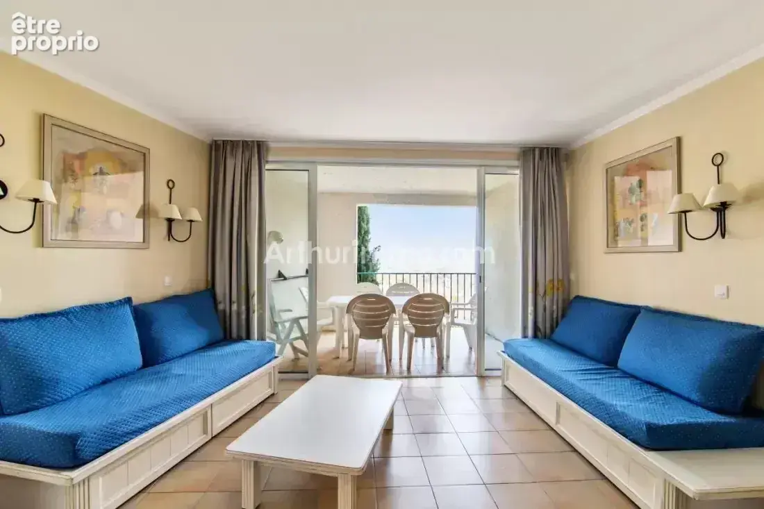 Grimaud - exclusivité : - photo 6