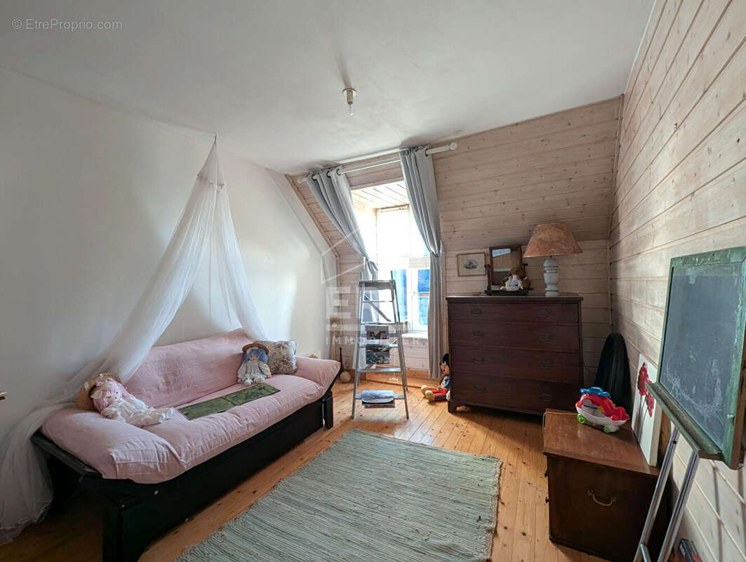 Maison 195m² à la ville-ès-nonais - photo 4