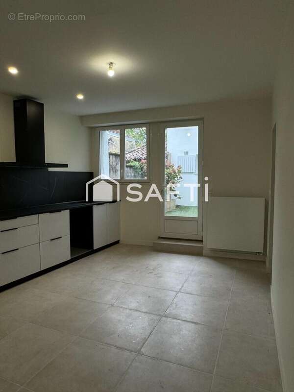 Photo 2 - Maison à LA SAUVE