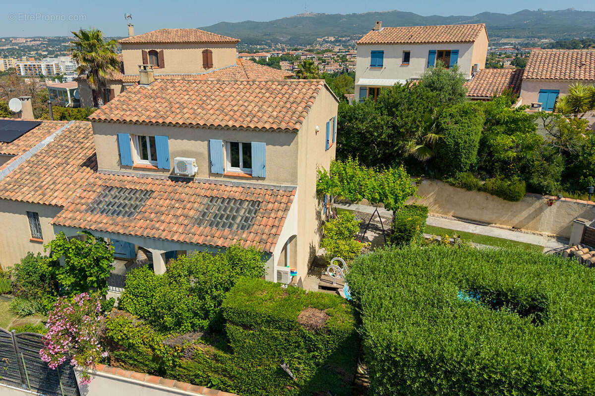 Maison à MARSEILLE-13E