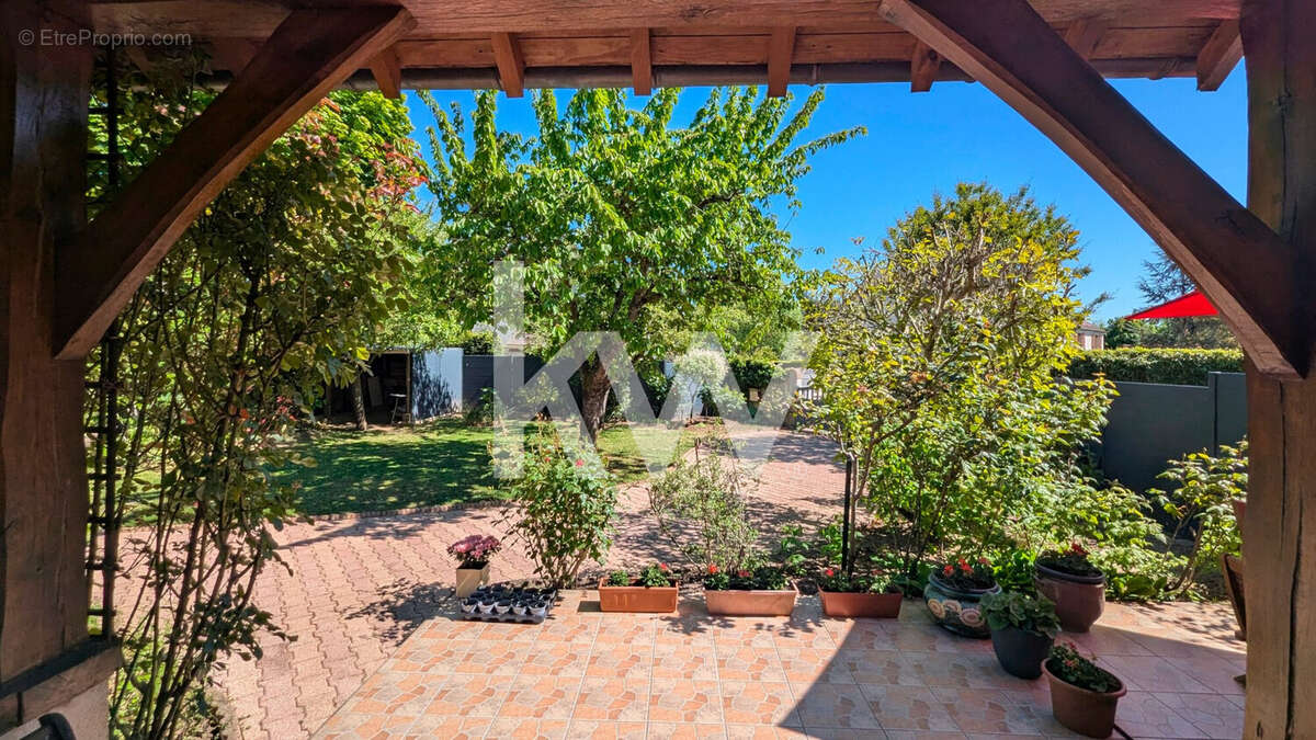 Maison 140 m² à Soisy-Sous-Montmorency  - photo 2