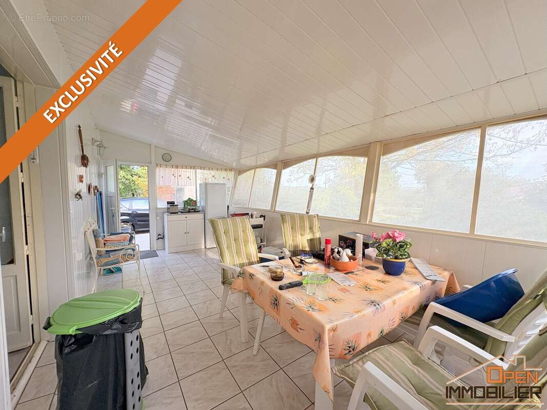 Maison à NADAILLAC-DE-ROUGE