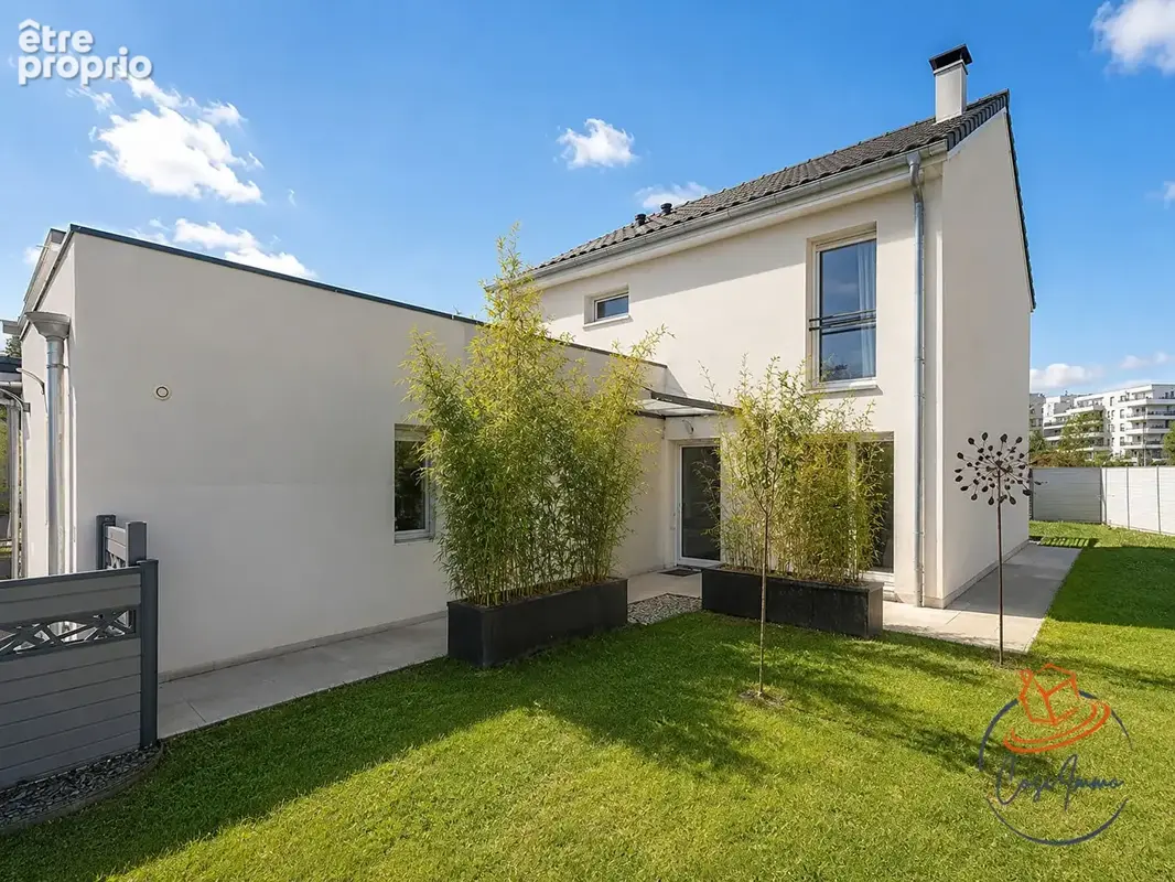 Maison Saint Genis Pouilly 5 pièce(s) 131 m2 - photo 2