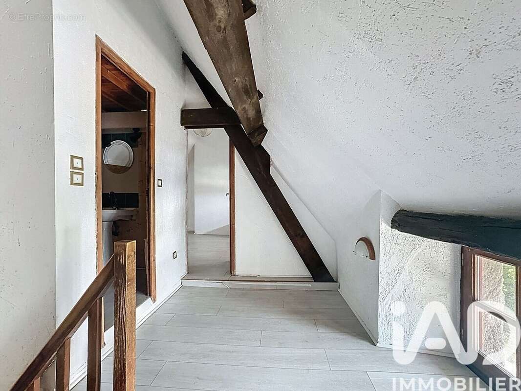 Photo 9 - Maison à SAINT-AVE