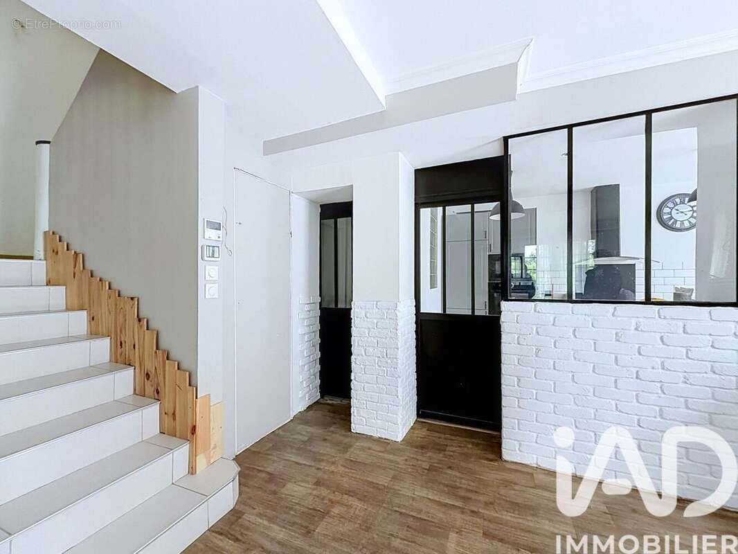 Photo 4 - Maison à SARCELLES