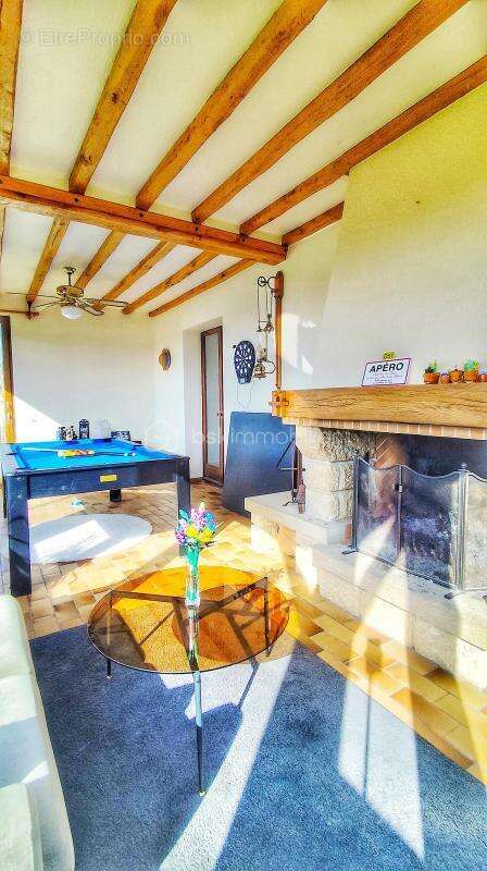 Maison à FONTENAY-LE-PESNEL