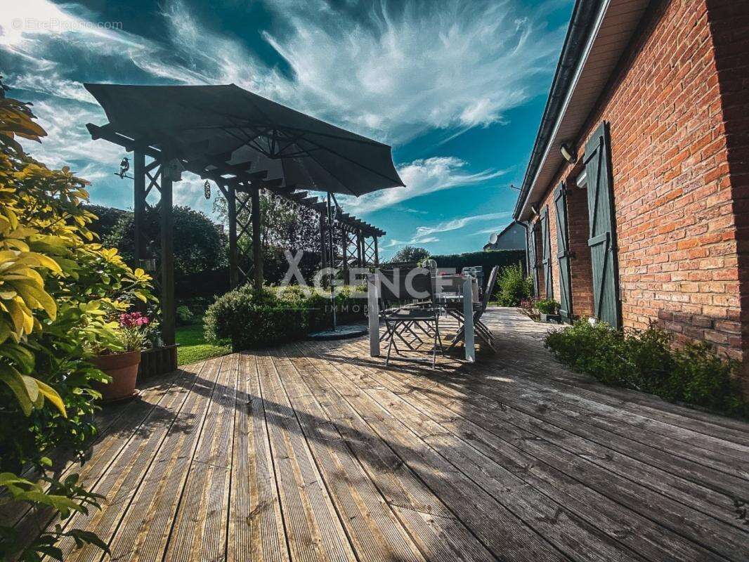 Maison à LONGUENESSE