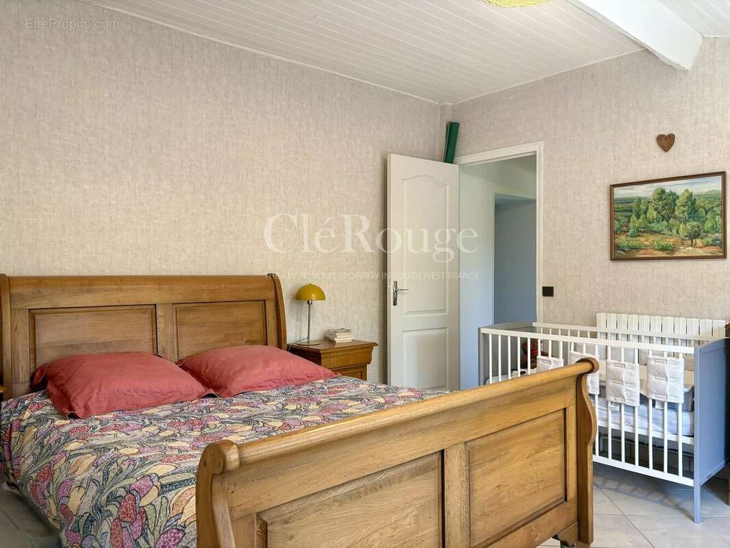 Proche de Saint-Livrade-sur-Lot – Élégante propriété de caractère de 5 chambres avec piscine chauffée et superbe parc arboré - photo 20