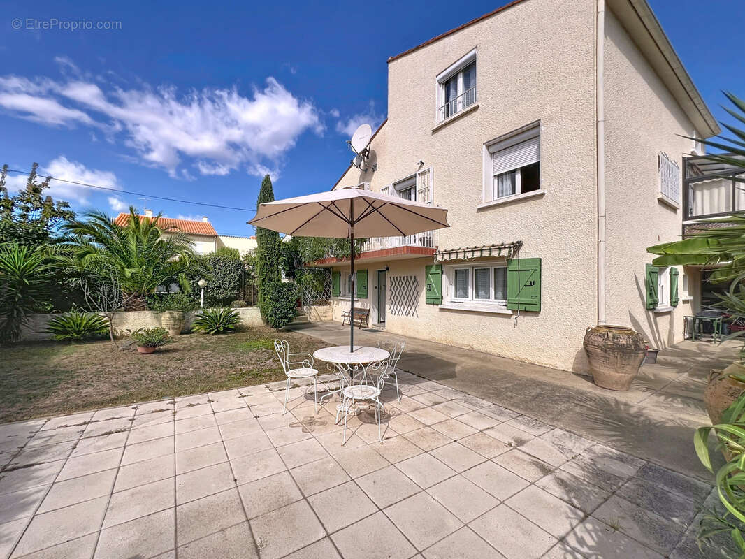 Secteur residentiel - villa 3  faces 170 m2 hbts  sur 441 m2 de terrain  - - photo 15
