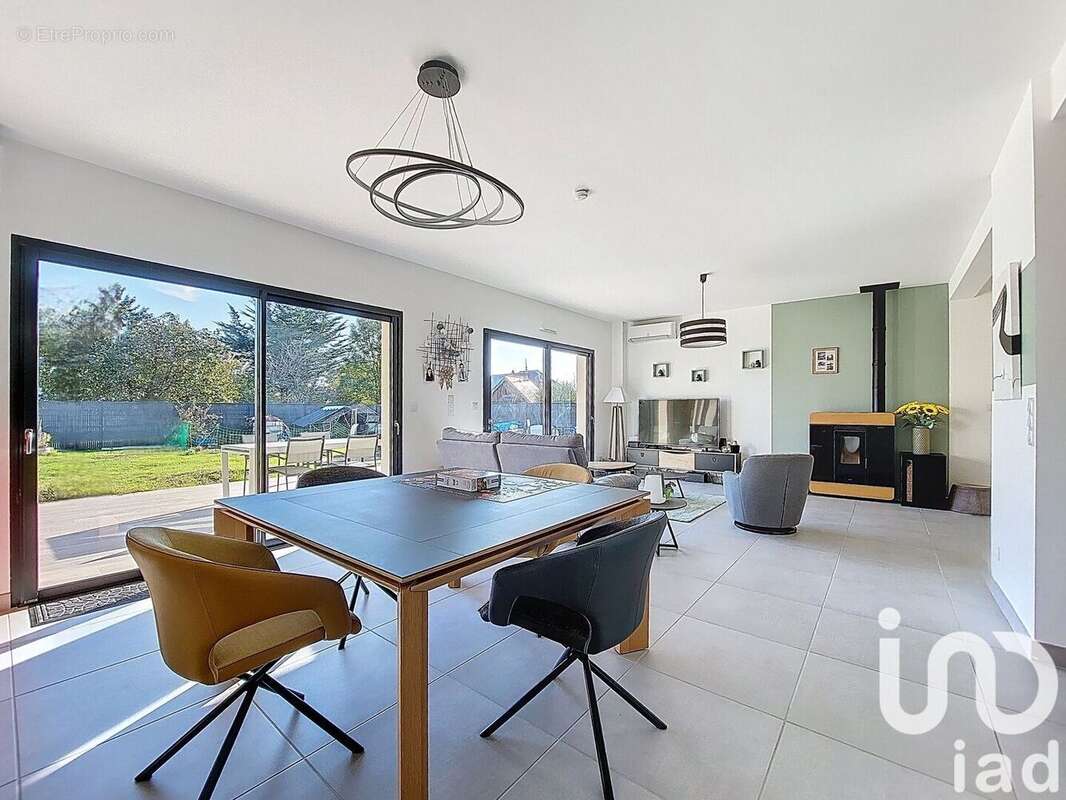 Photo 5 - Maison à VEIGNE