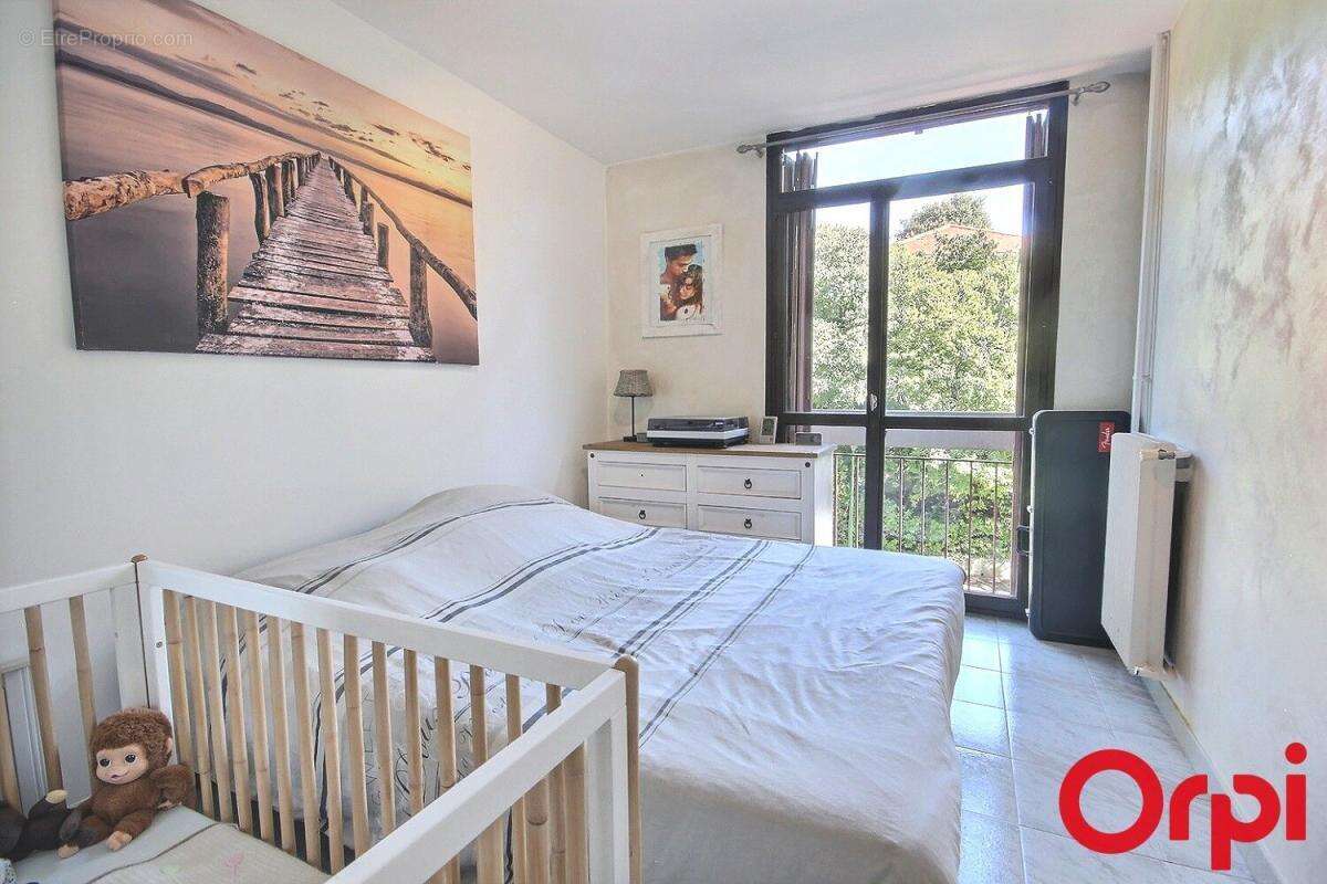 Appartement à MARSEILLE-12E