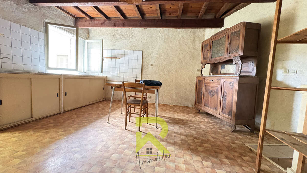 Maison à LA CAUNETTE