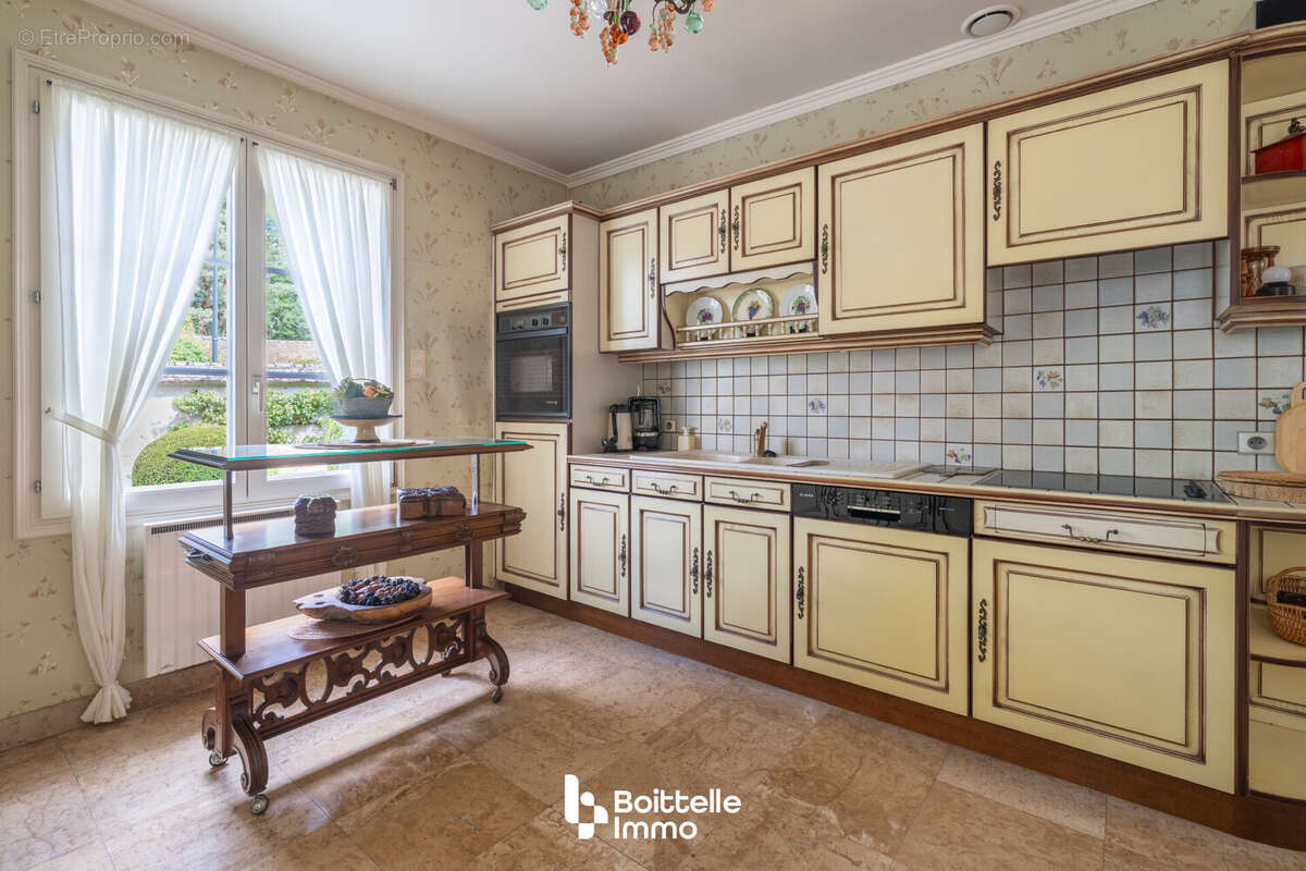 Maison à BOURRON-MARLOTTE