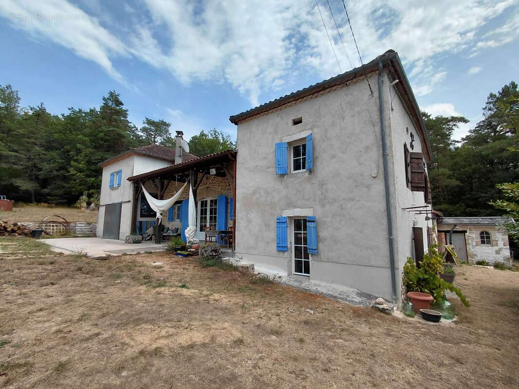 Propriété en pierre sur 3,5 hectares de terrain boisé en Périgord Vert - photo 14