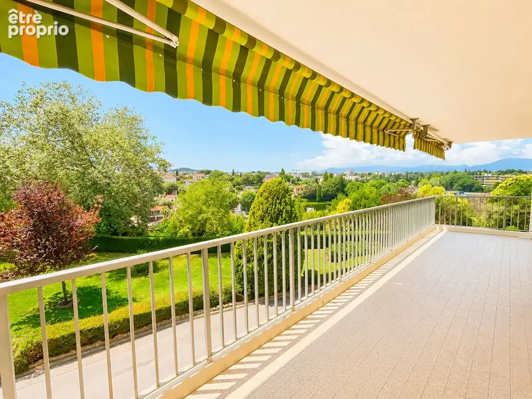 Photo Appartement à Antibes au prix de 304 000€