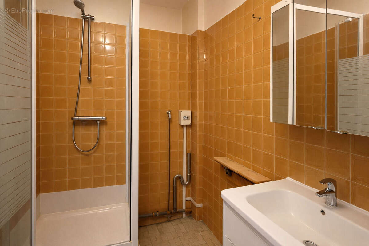Appartement à SAINT-GRATIEN