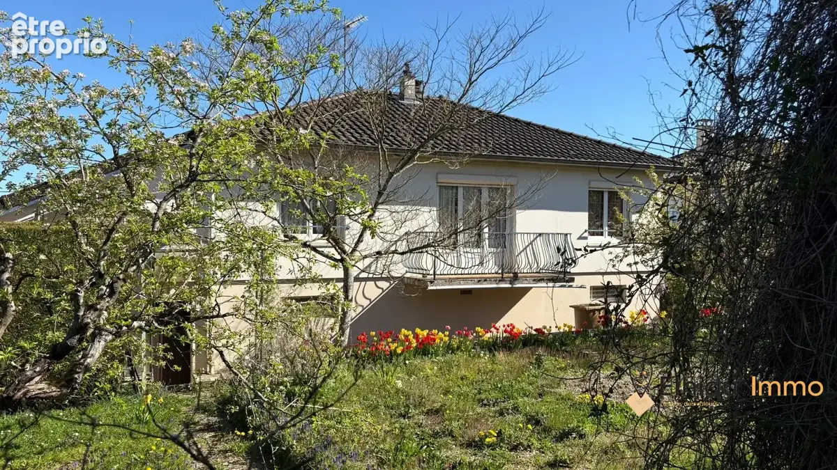 Maison à BAR-SUR-AUBE