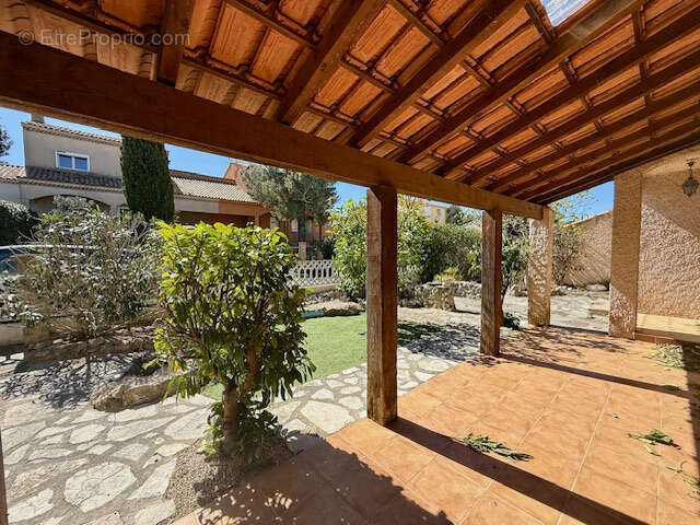 Maison à CARNOUX-EN-PROVENCE