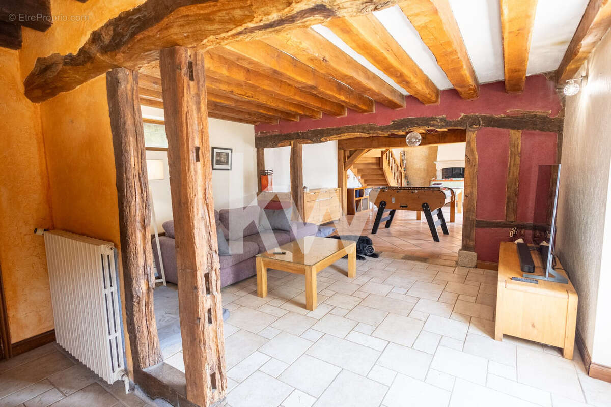 Maison 157 m² à Trainou  - photo 9