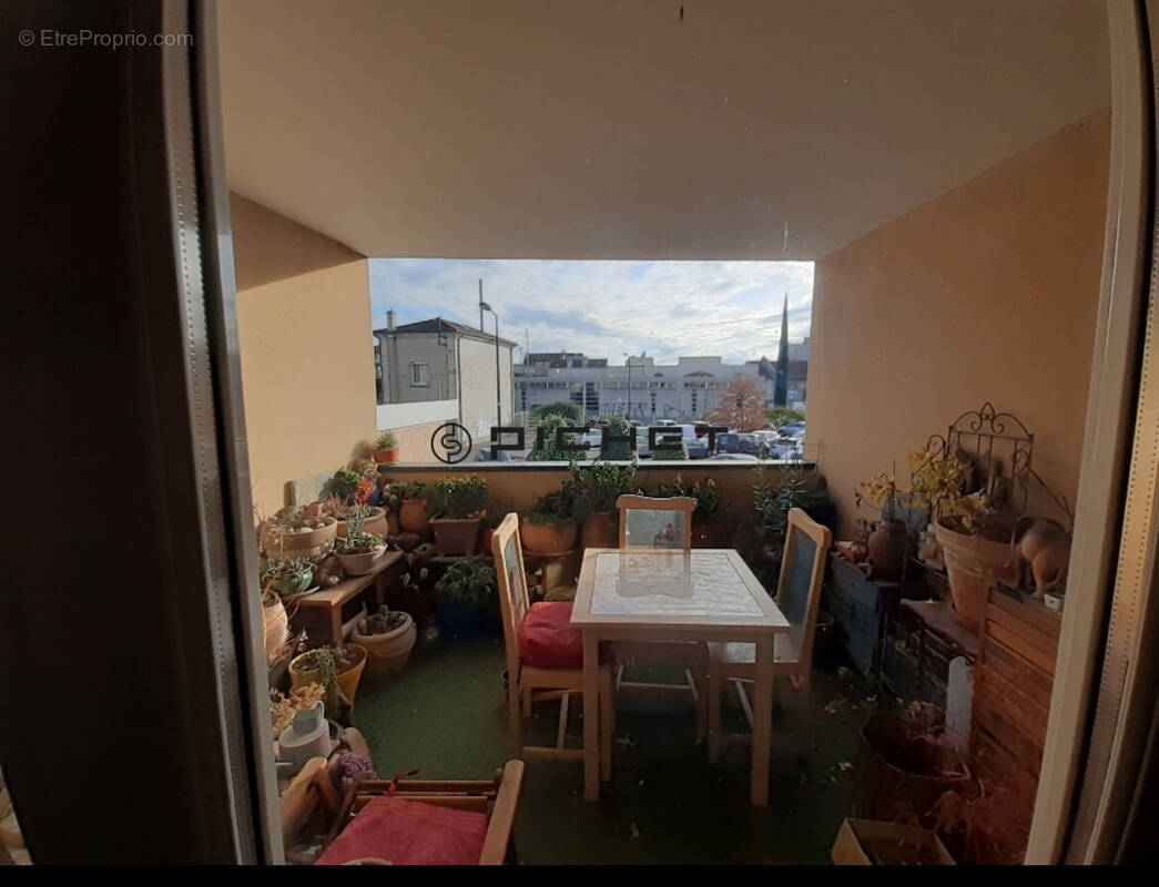 Appartement à ROMANS-SUR-ISERE