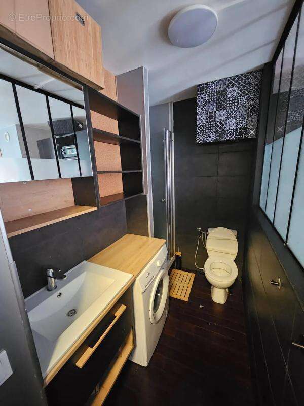 Appartement à VILLENEUVE-LA-GARENNE