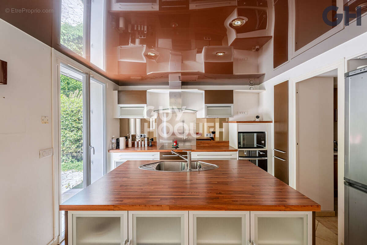 Charmante maison de 5 pieces  (109.78 m²)  à soisy-sur-seine - photo 4