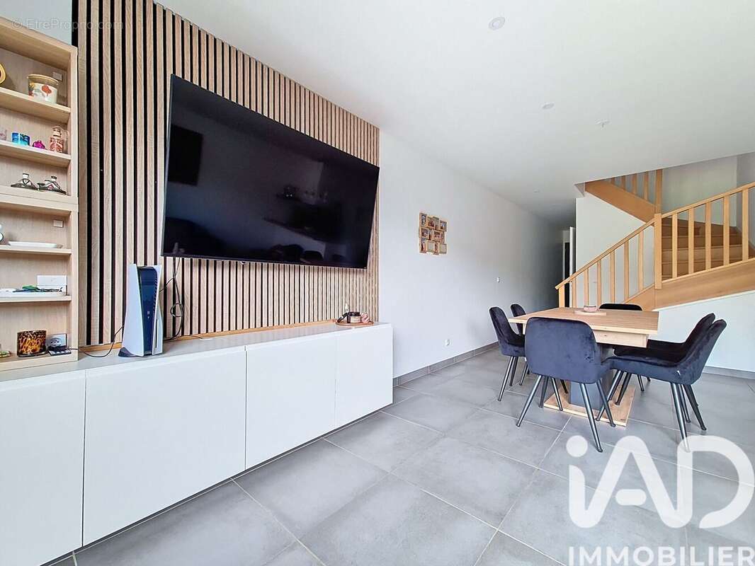 Photo 3 - Maison à VIGNEUX-SUR-SEINE