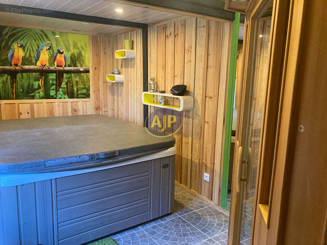 Maison à SAINT-VIVIEN-DE-MEDOC