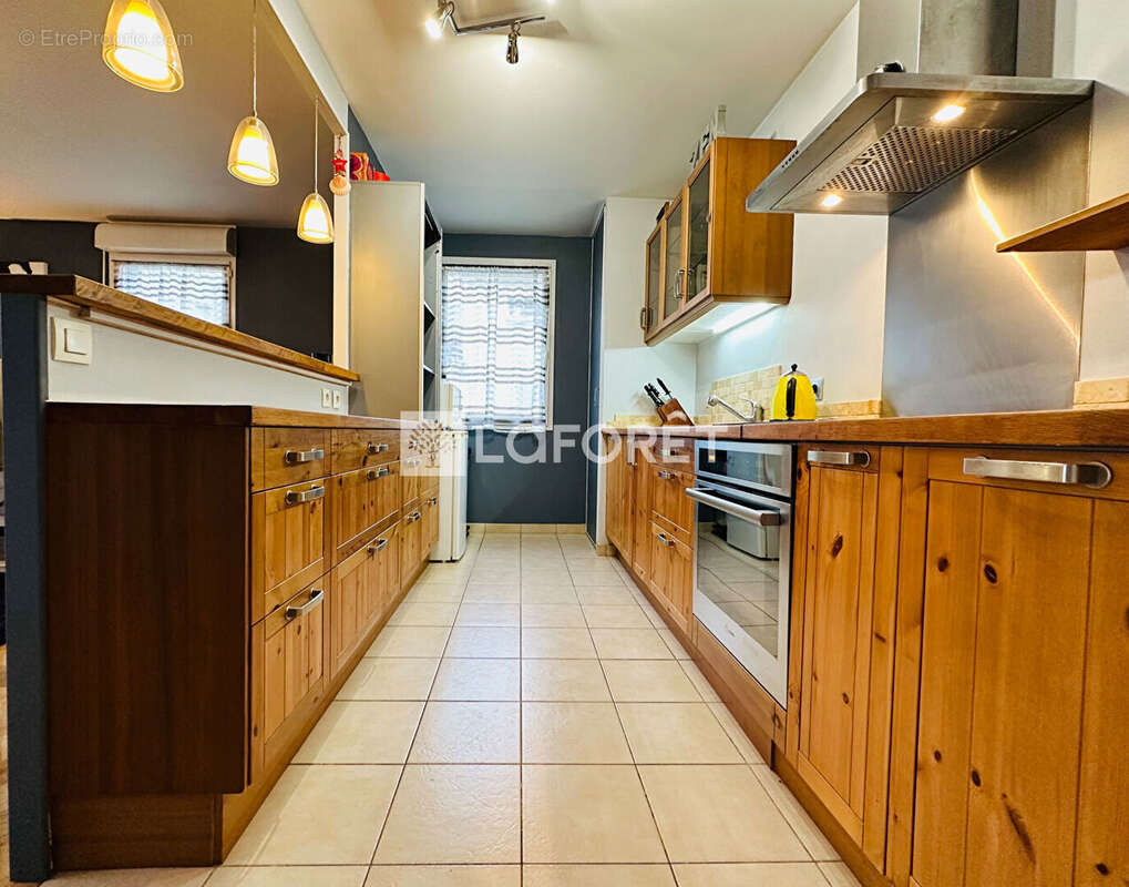 Appartement à CHESSY